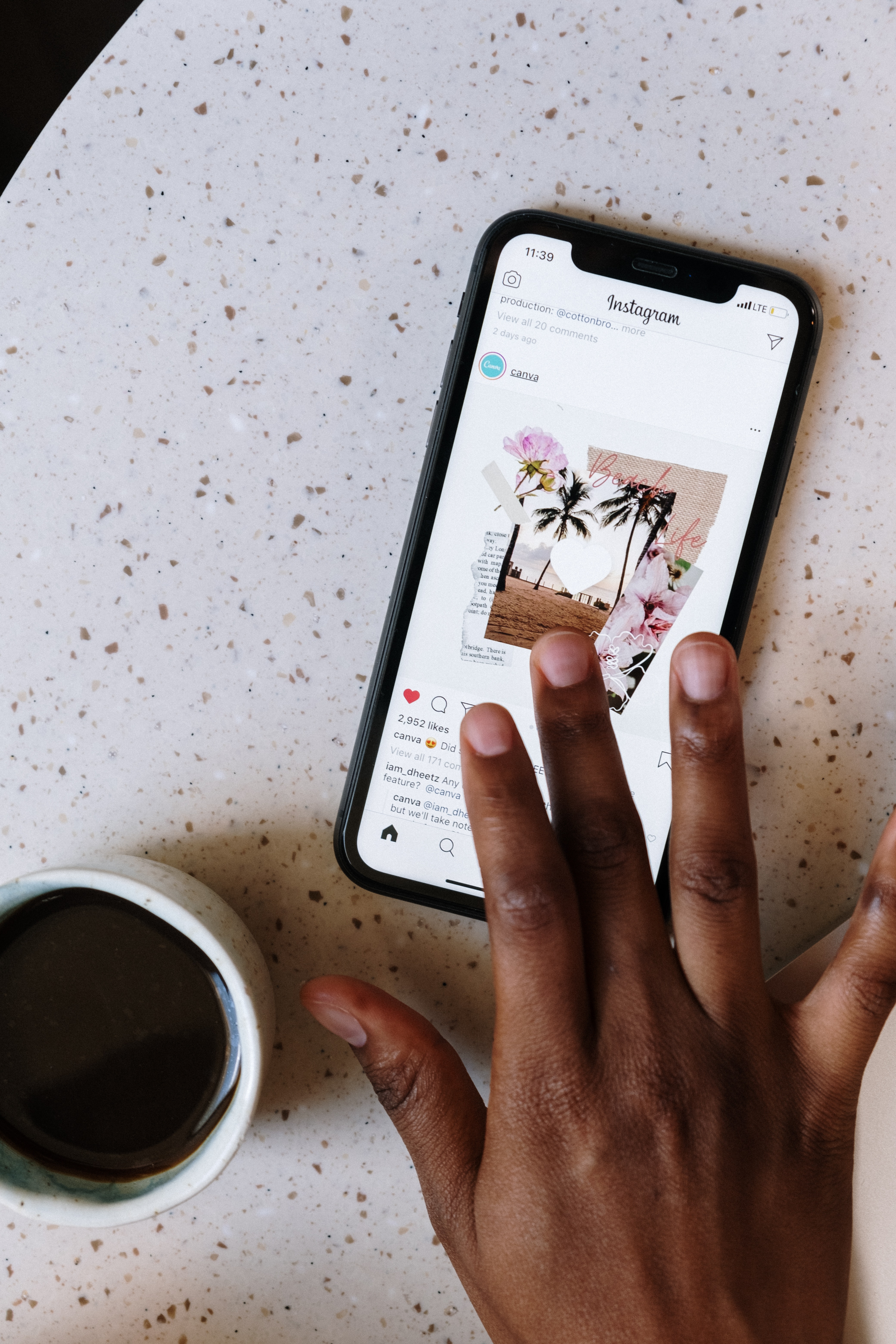5 Ways to Monetize Your Social Media Profiles
