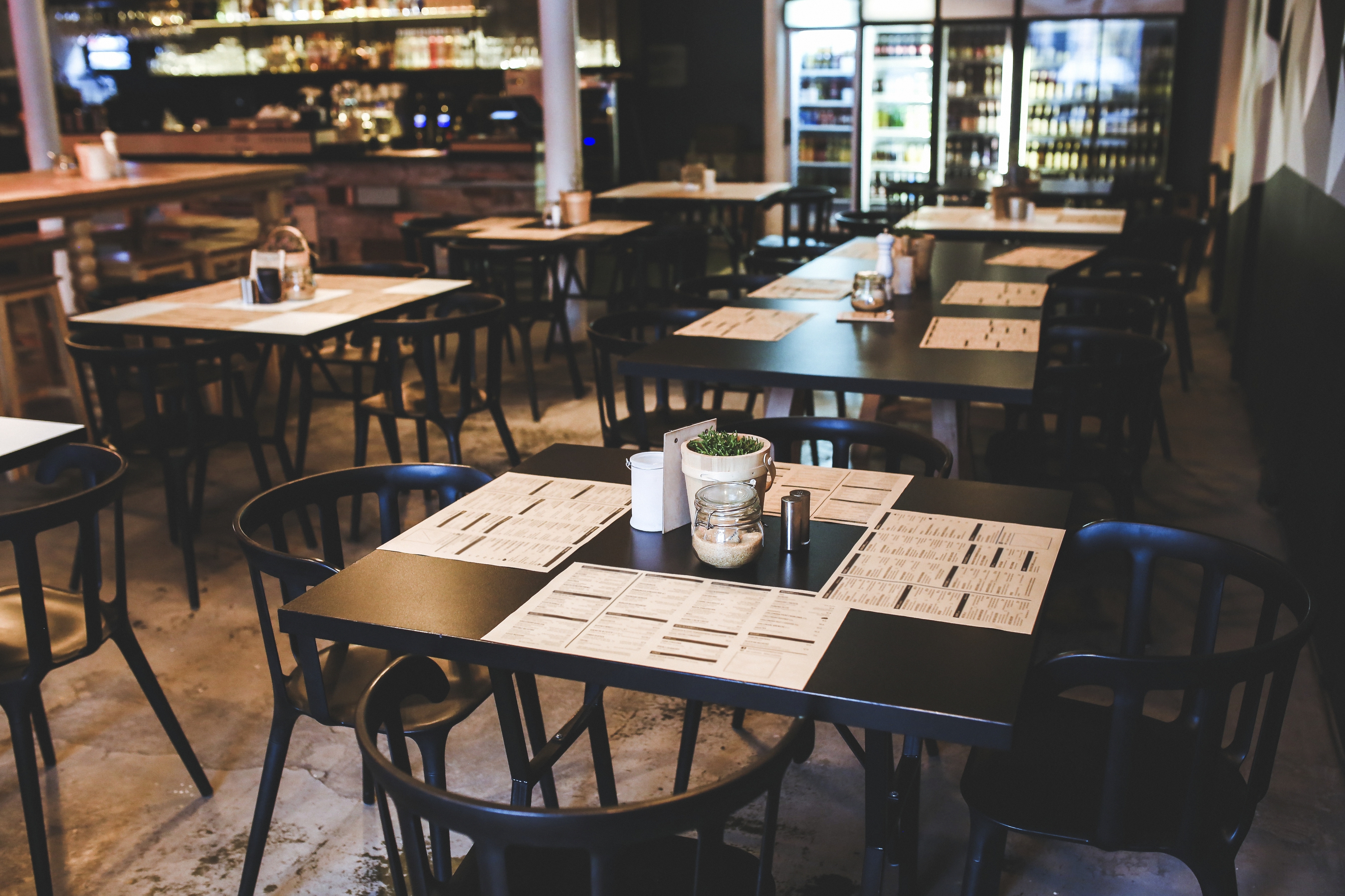 What Makes the Perfect Restaurant Furniture?