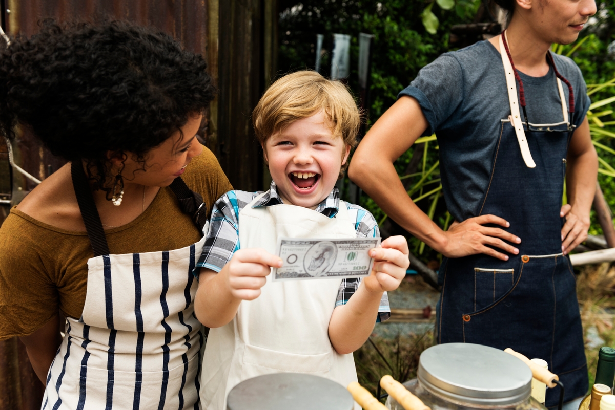 How to explain entrepreneurship to your kids and get them started with business