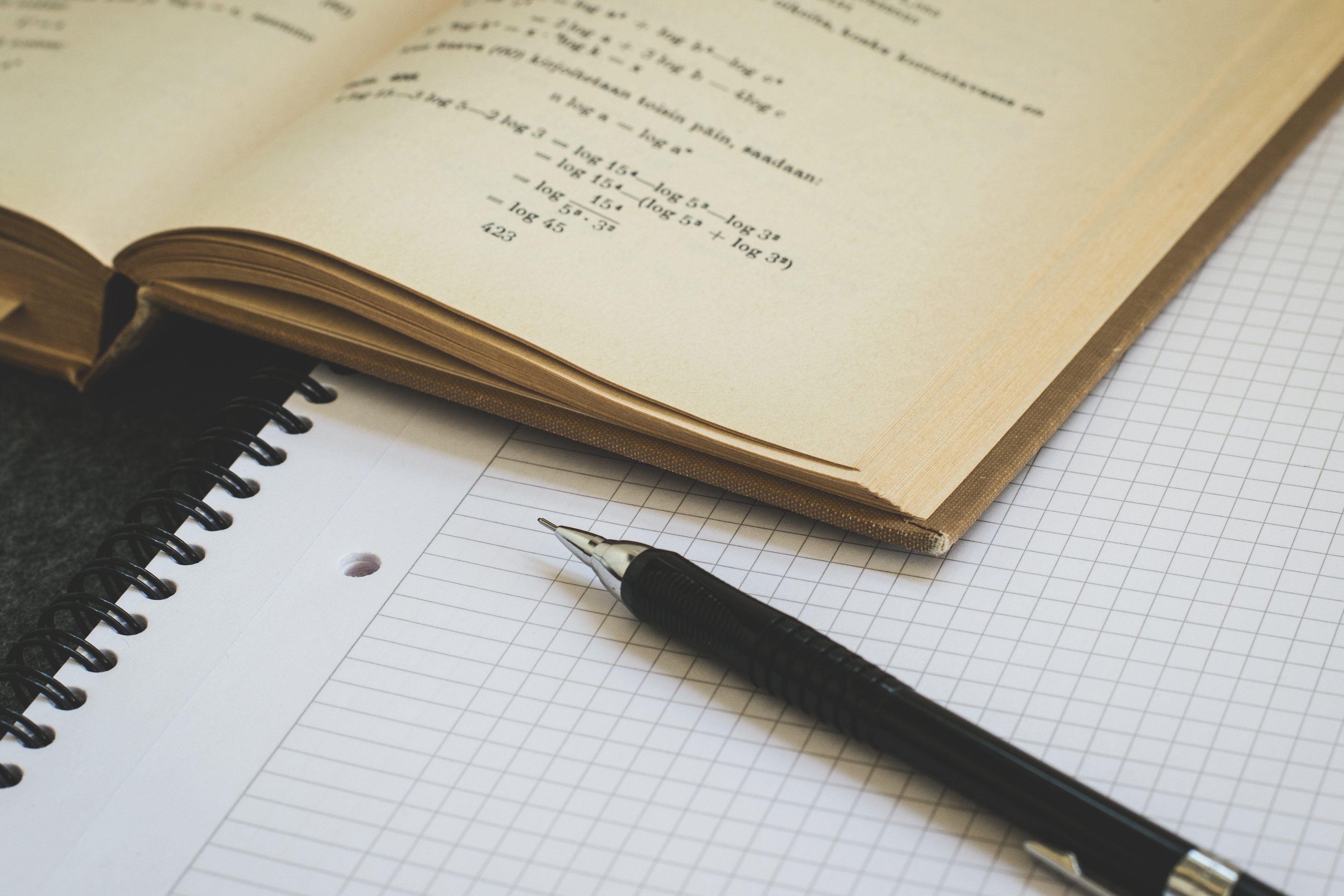 What is a Curriculum Designer? (And How to Become One)