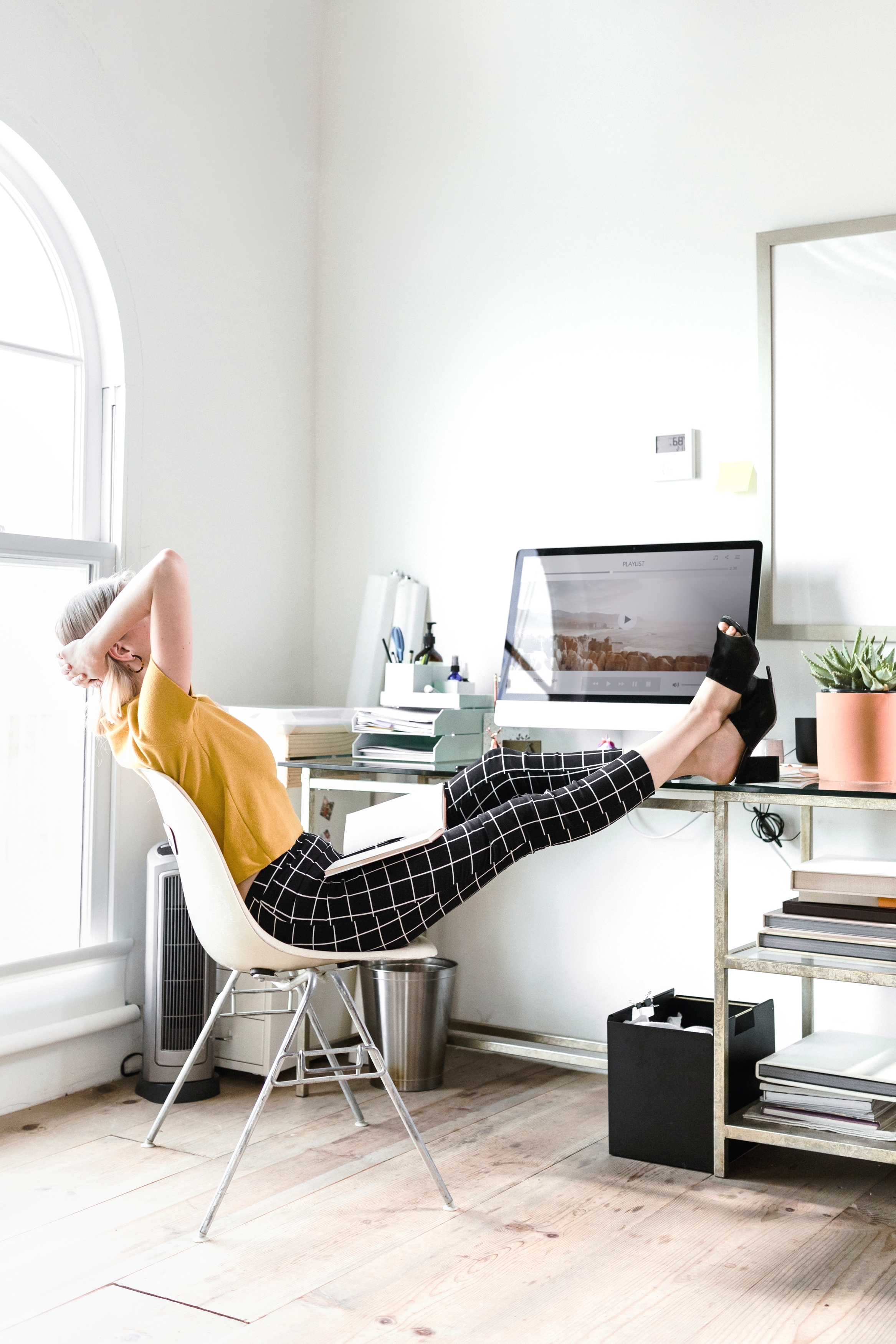 How To Make Your Home Office Feel Completely Zen!