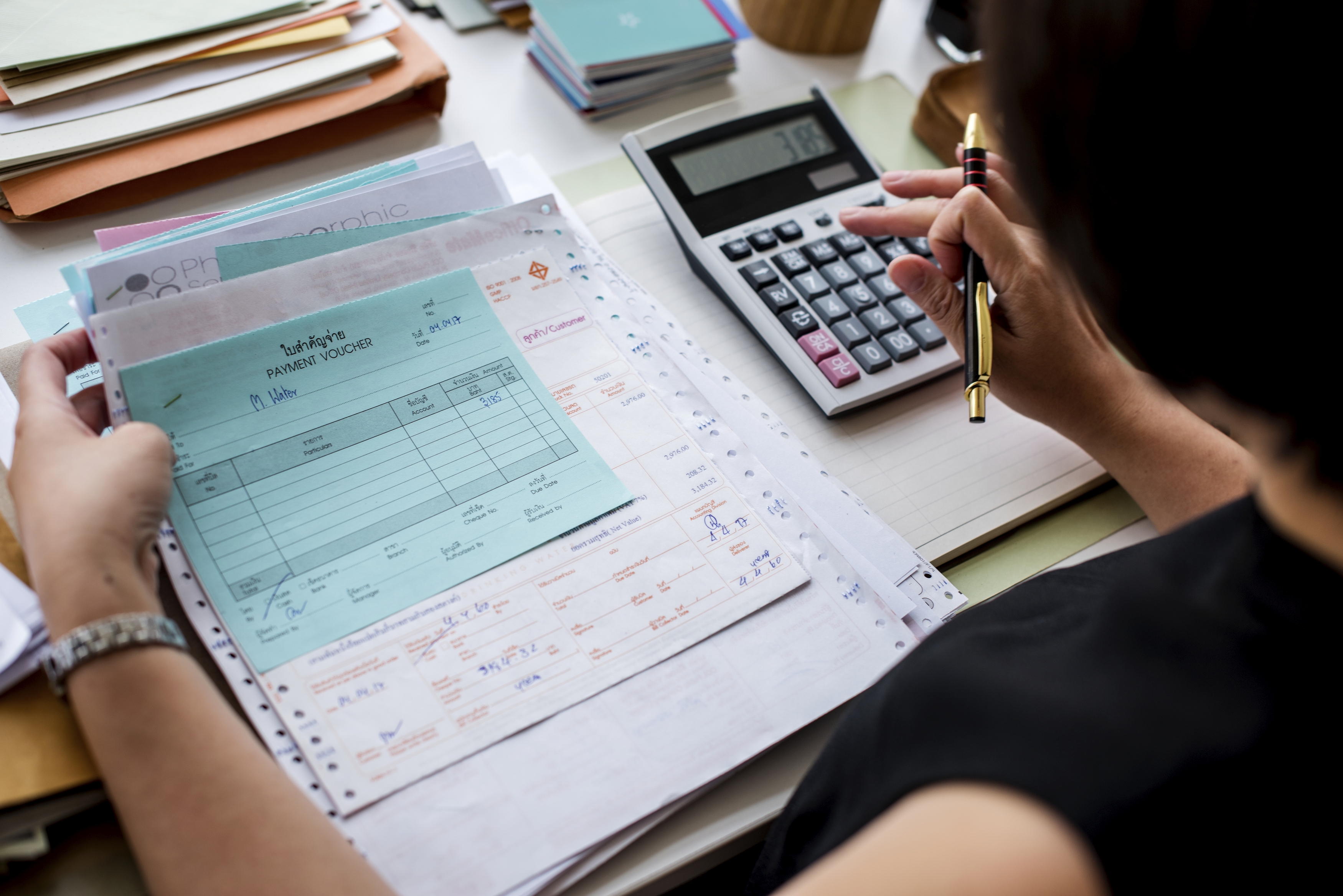 What-To-Know-Before-Outsourcing-Billing – Take It Personel-ly